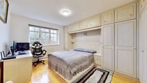 Photo 28- click for photo gallery